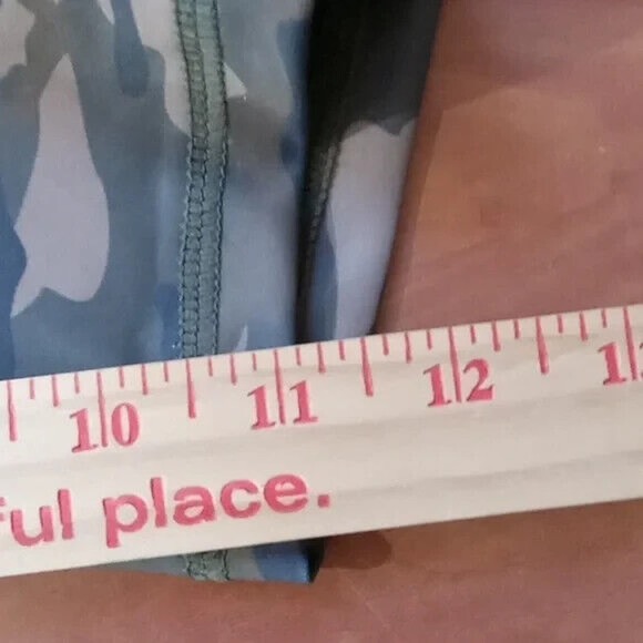 Attracosports on tags no brand on shorts size small camo * - Picture 7 of 14